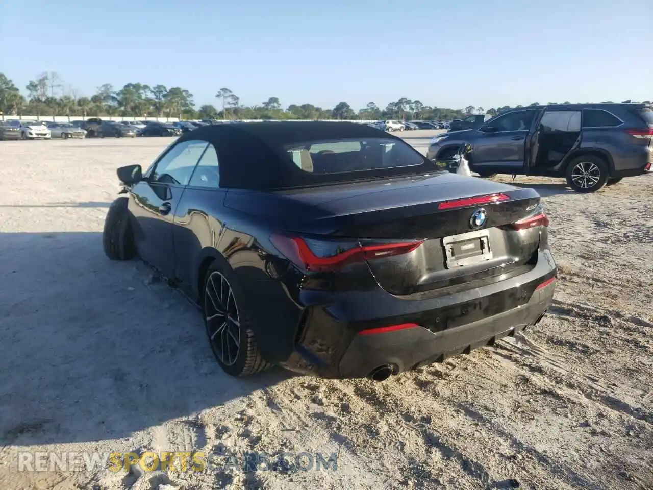 3 Photograph of a damaged car WBA23AT05MCH22487 BMW 4 SERIES 2021