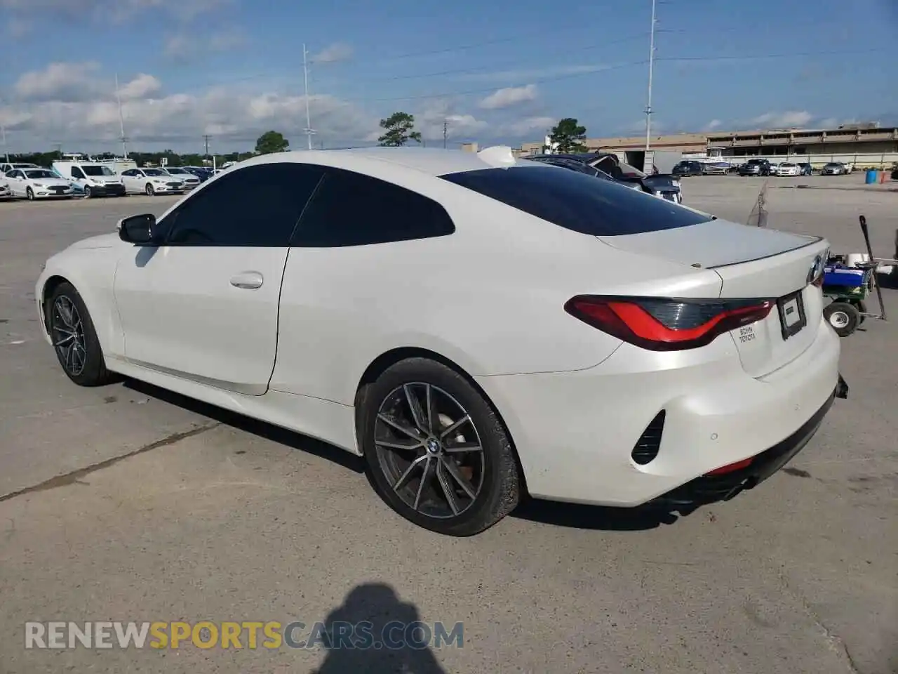 2 Photograph of a damaged car WBA53AP0XMCG30119 BMW 4 SERIES 2021