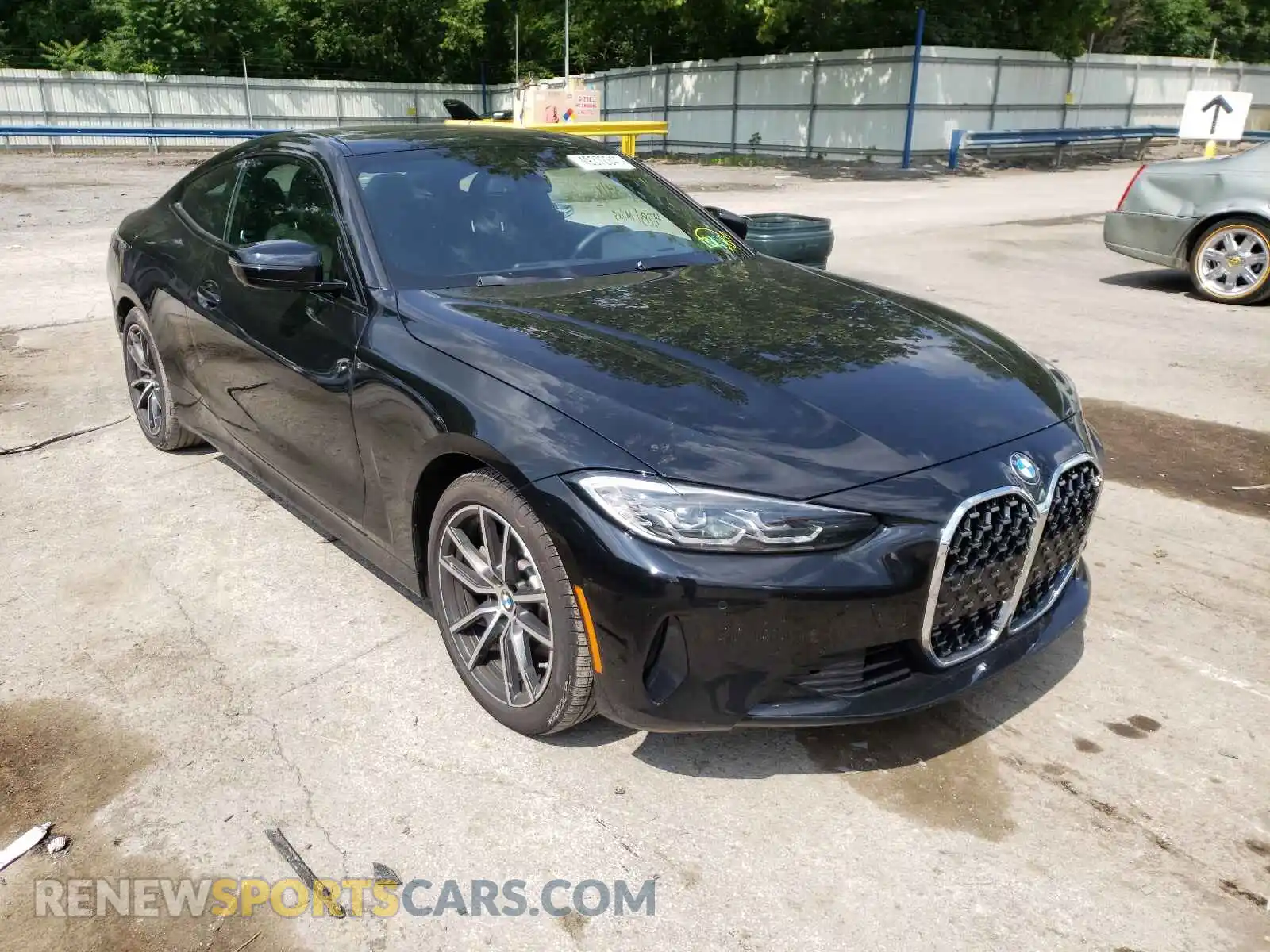 1 Photograph of a damaged car WBA73AP02MCG01707 BMW 4 SERIES 2021