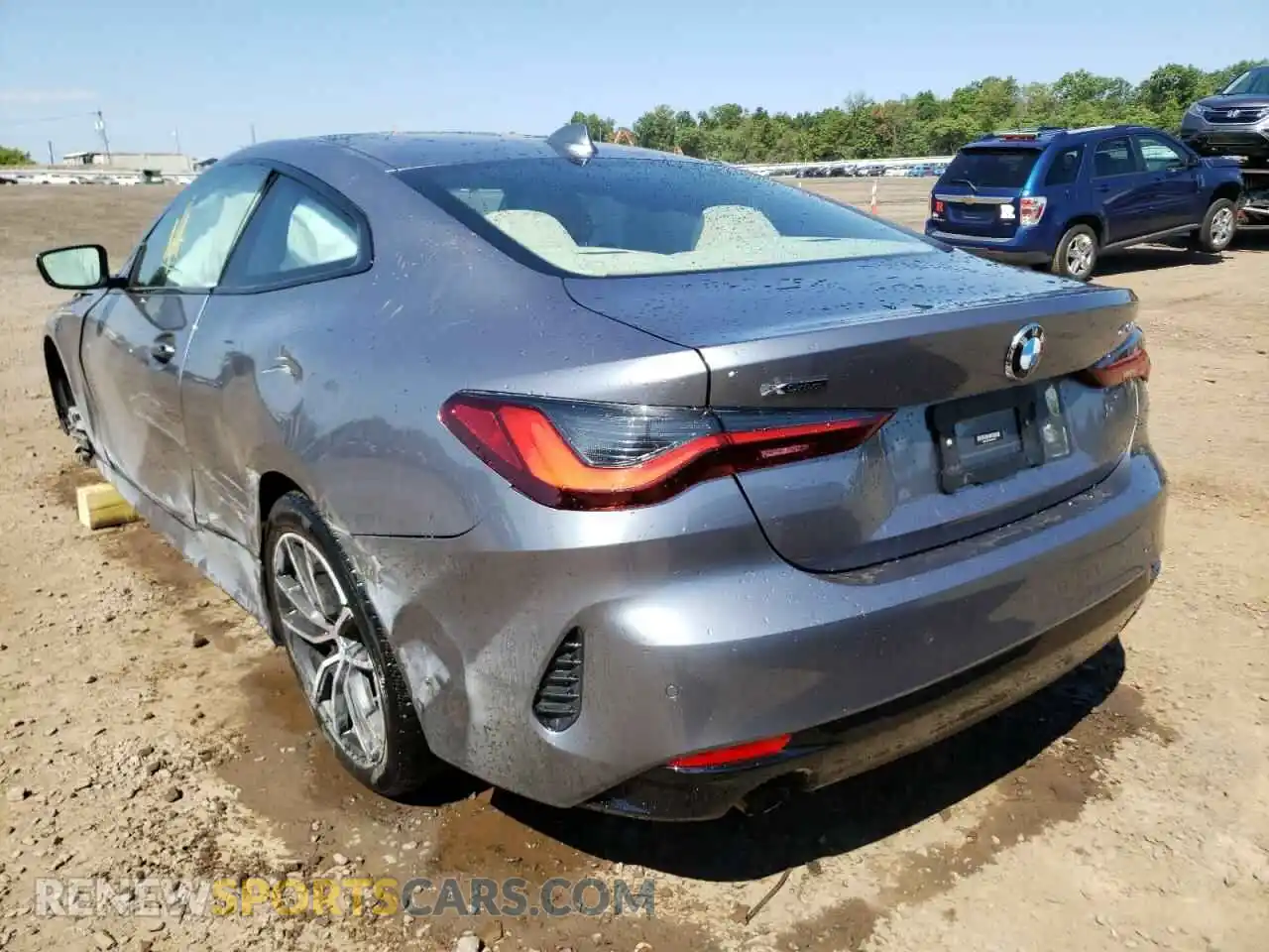 3 Photograph of a damaged car WBA73AP06MCF81915 BMW 4 SERIES 2021
