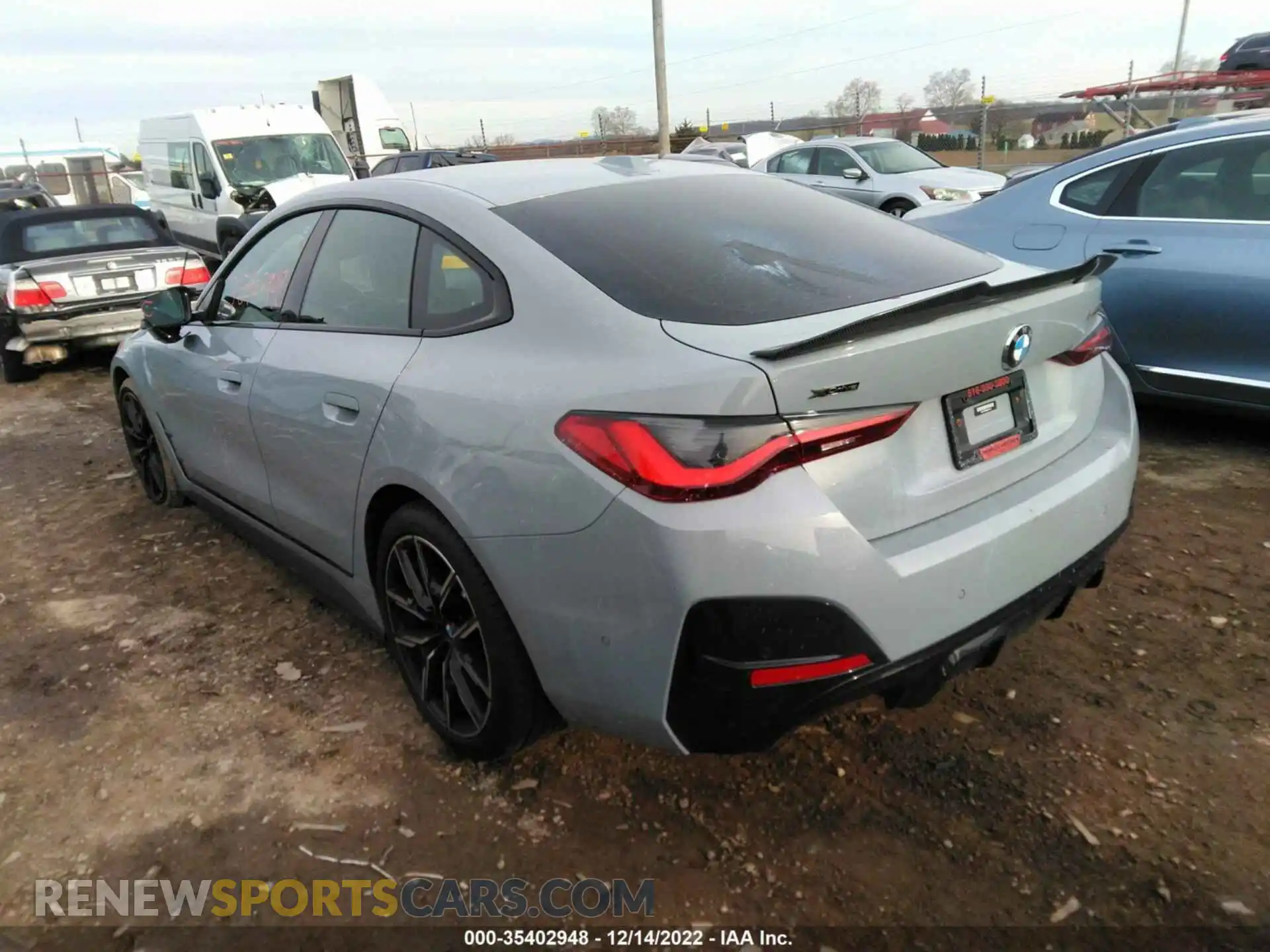 3 fotografías del automóvil dañado WBA13AW00NFM01770 BMW 4 SERIES 2022
