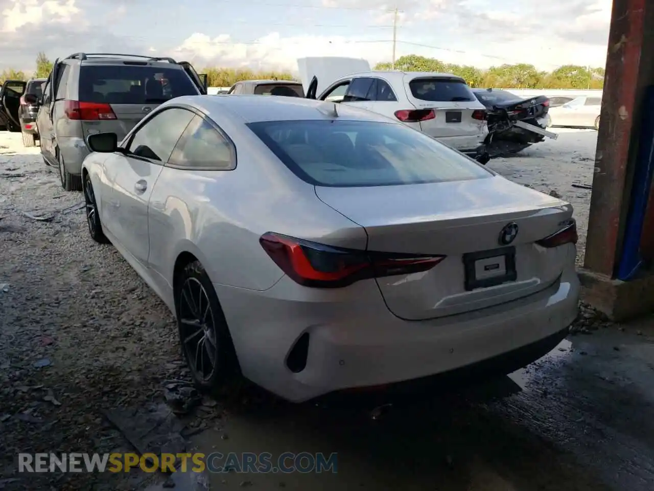 3 Photograph of a damaged car WBA53AP04NCH91602 BMW 4 SERIES 2022