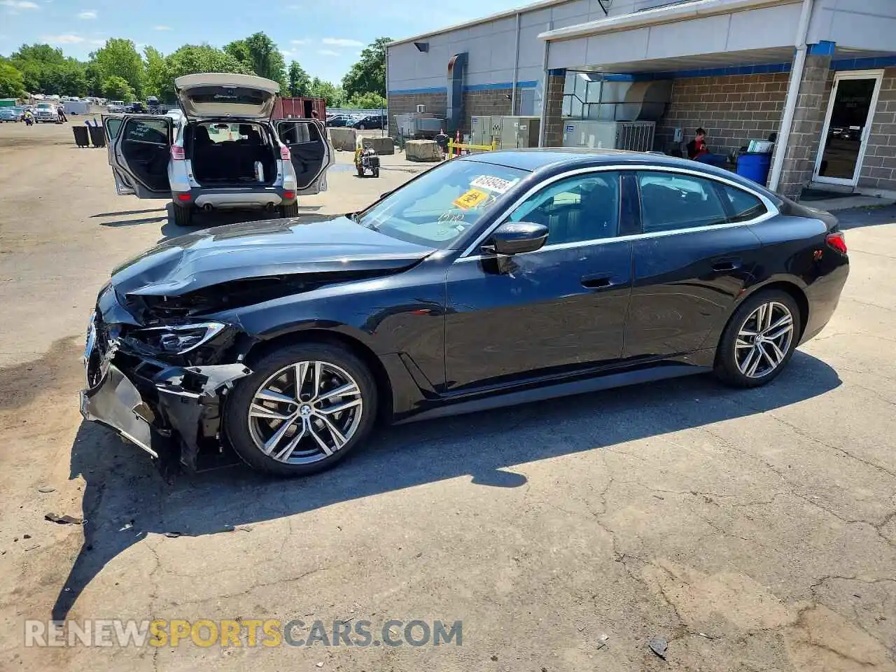 1 Photograph of a damaged car WBA63AV00NFM71714 BMW 4 SERIES 2022