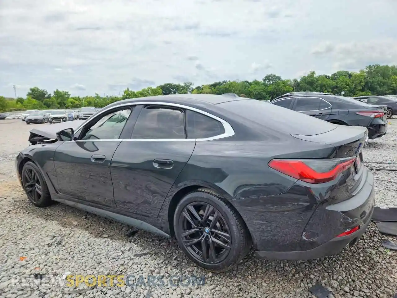 2 Photograph of a damaged car WBA63AV01NFM24269 BMW 4 SERIES 2022