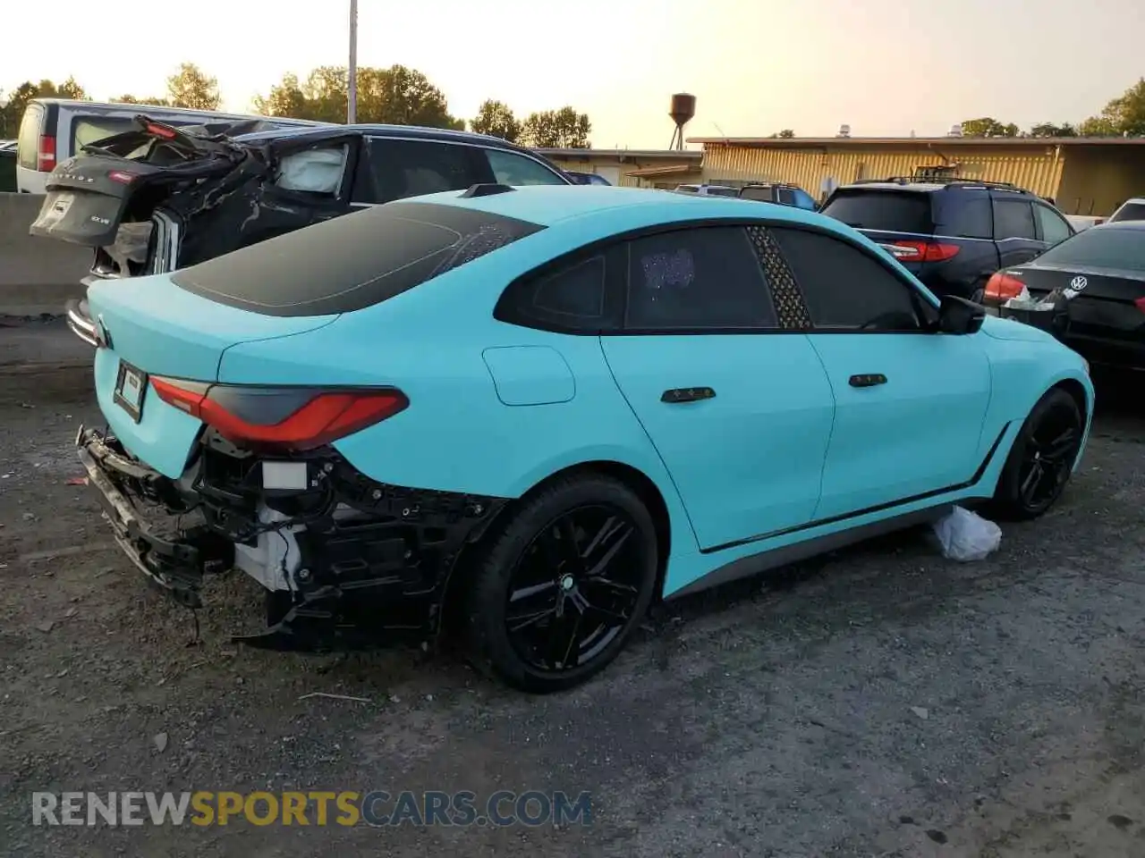 3 Фотография поврежденного автомобиля WBA63AV03NFM10826 BMW 4 SERIES 2022