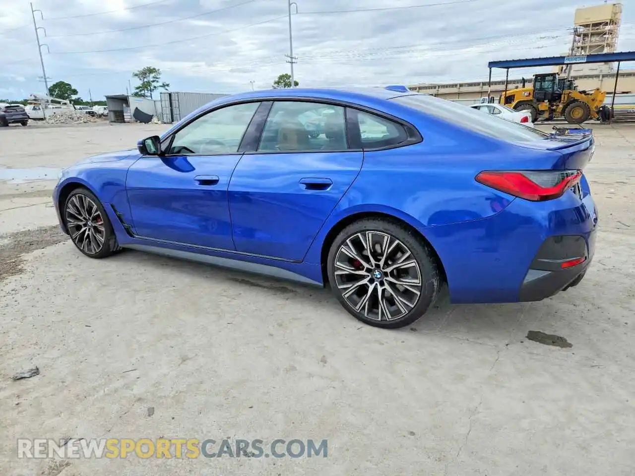 2 Photograph of a damaged car WBA63AV06NFM09833 BMW 4 SERIES 2022