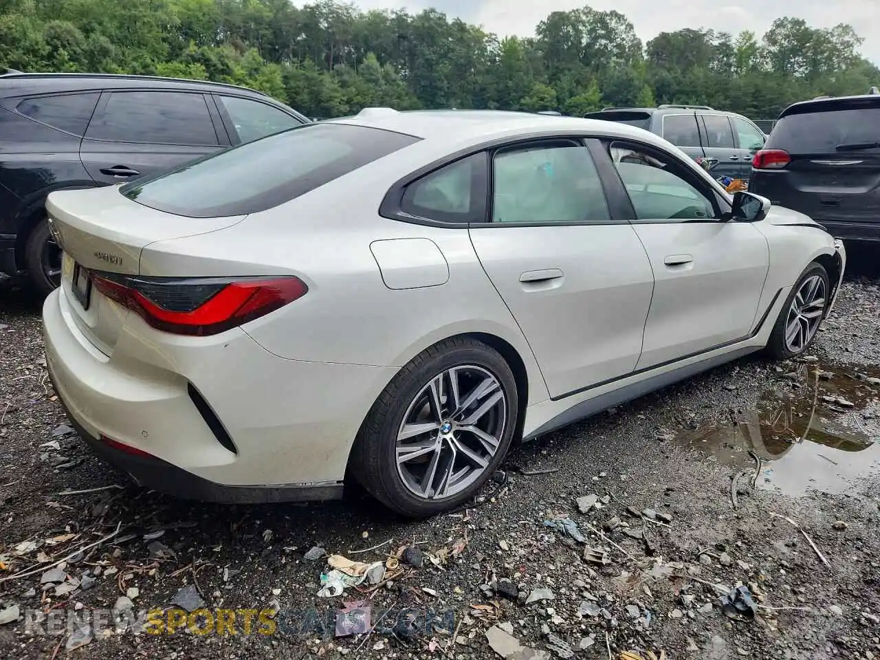 3 Фотография поврежденного автомобиля WBA63AV06NFM26101 BMW 4 SERIES 2022