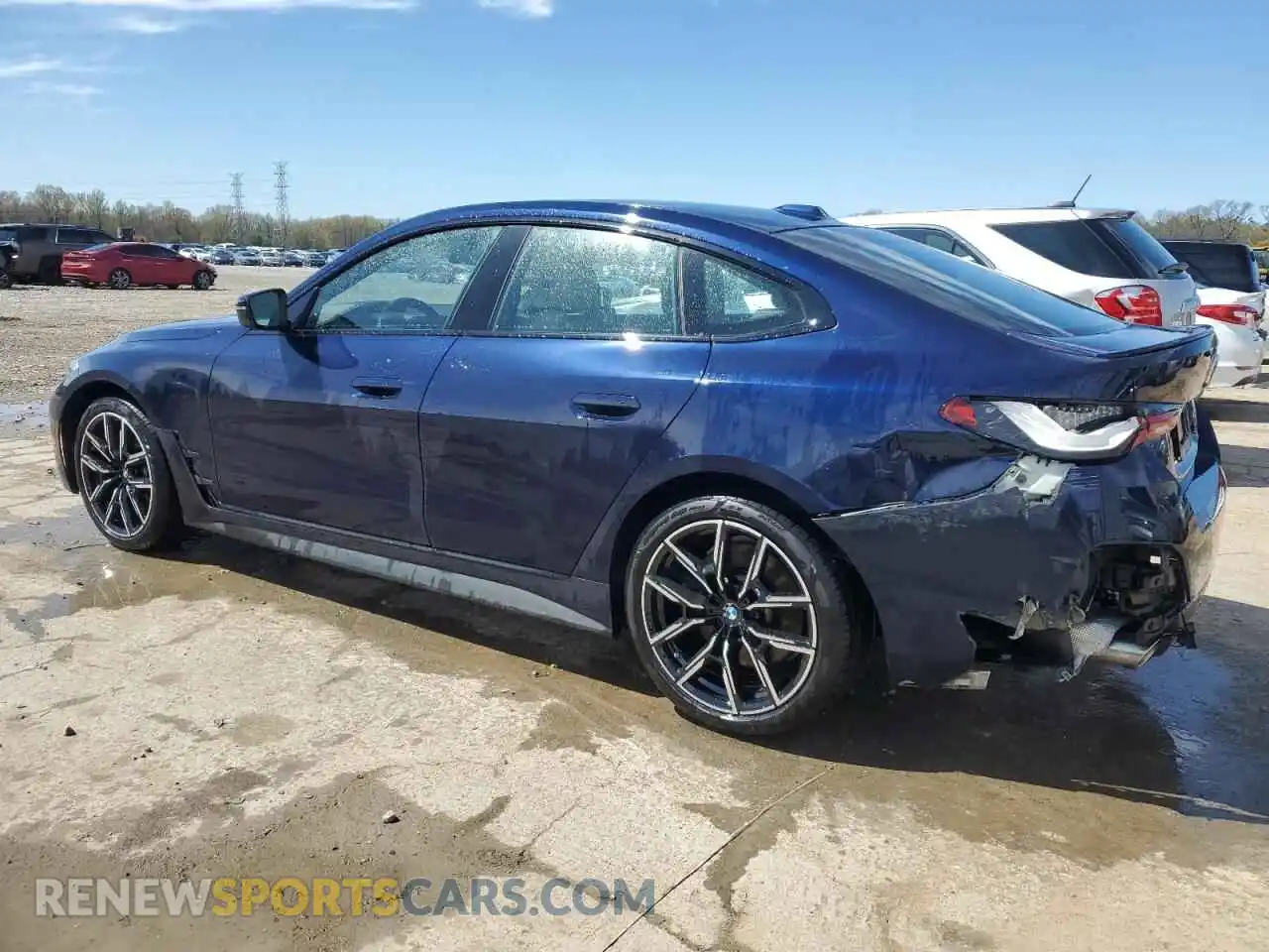 2 Photograph of a damaged car WBA63AV09NFM73980 BMW 4 SERIES 2022