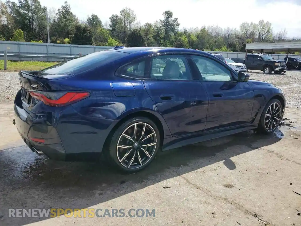 3 Photograph of a damaged car WBA63AV09NFM73980 BMW 4 SERIES 2022