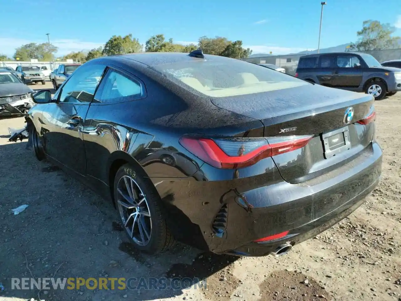 3 Photograph of a damaged car WBA73AP07NCH86127 BMW 4 SERIES 2022