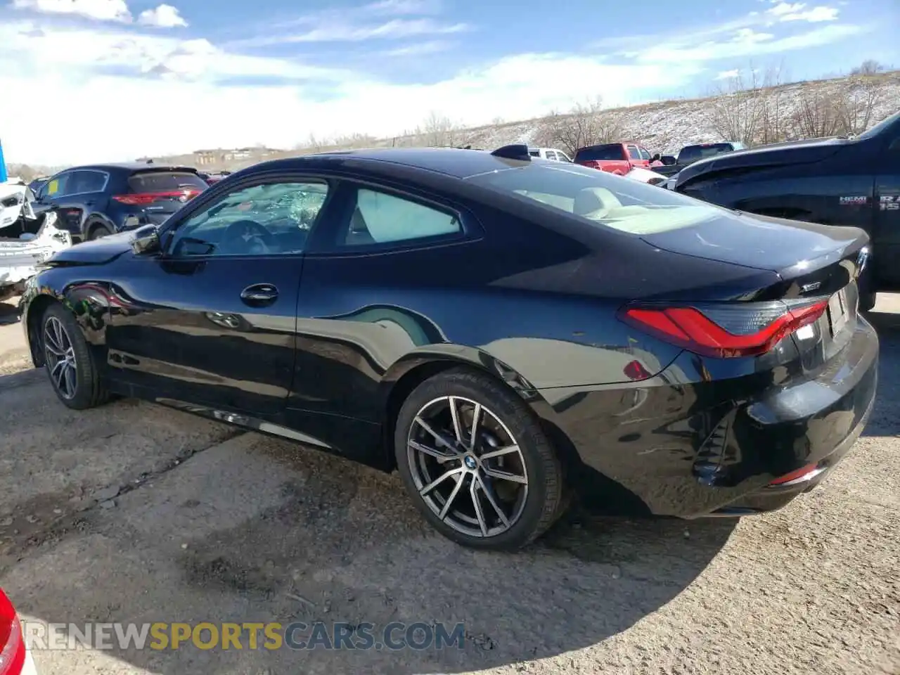 2 Photograph of a damaged car WBA73AP08NCJ14493 BMW 4 SERIES 2022