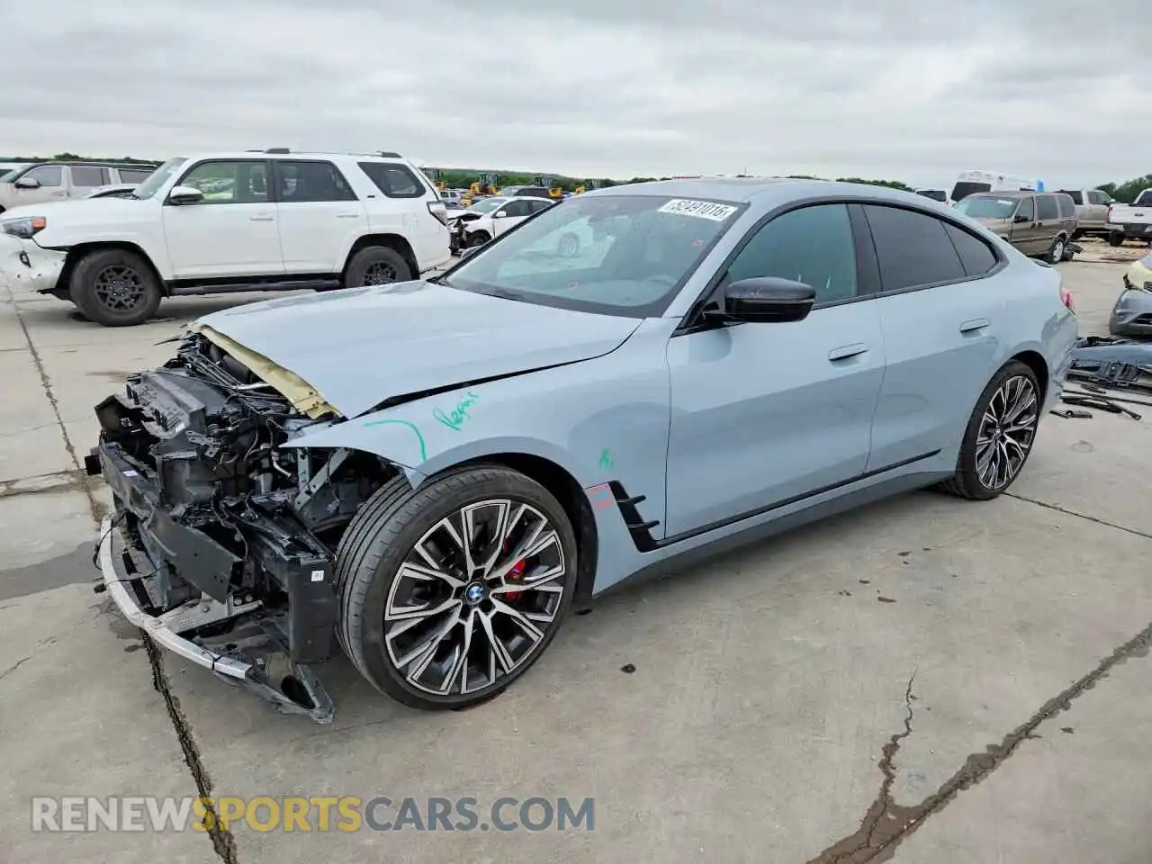 1 Photograph of a damaged car WBA63AV08PFN30284 BMW 4 SERIES 2023