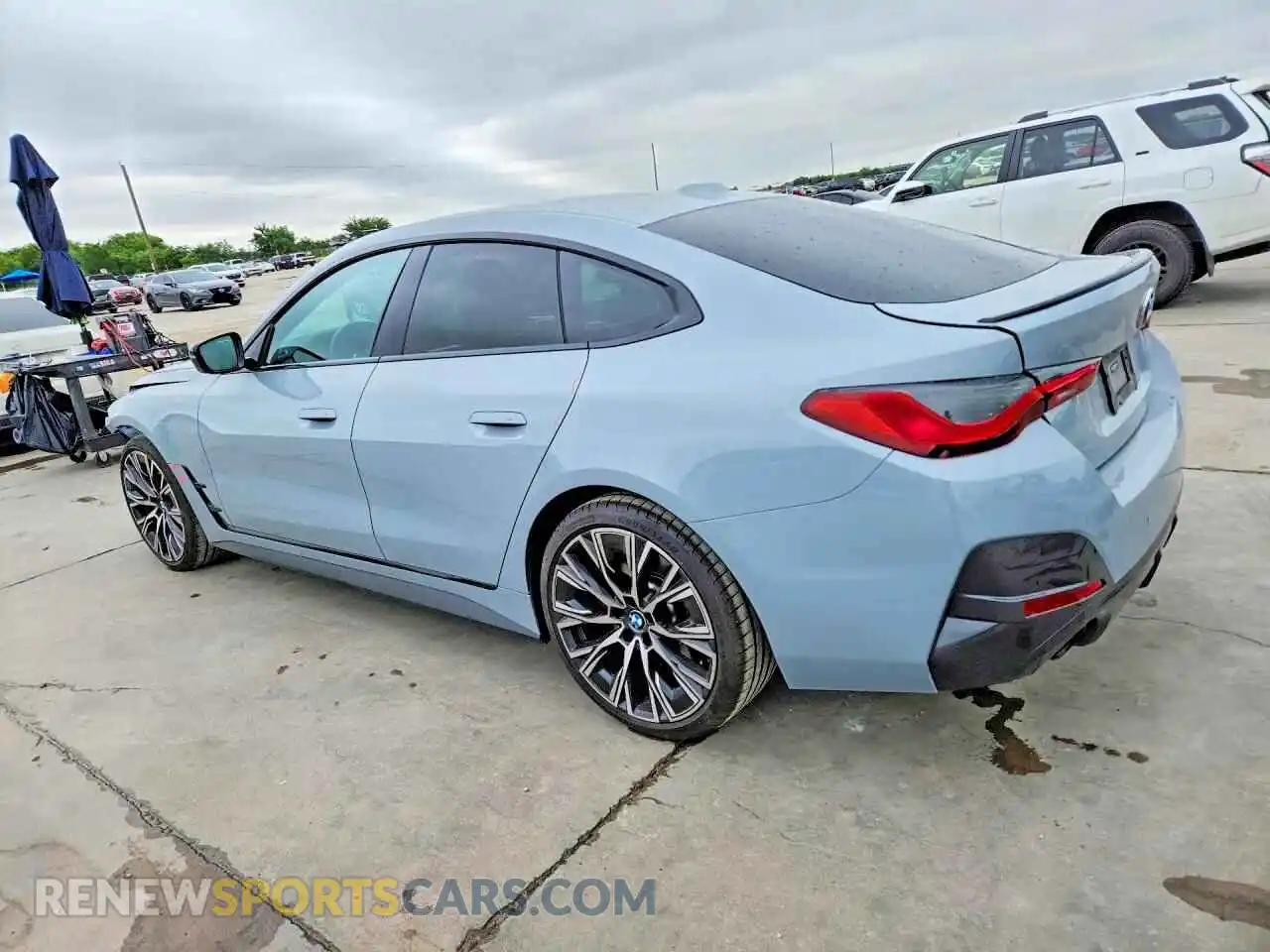 2 Photograph of a damaged car WBA63AV08PFN30284 BMW 4 SERIES 2023