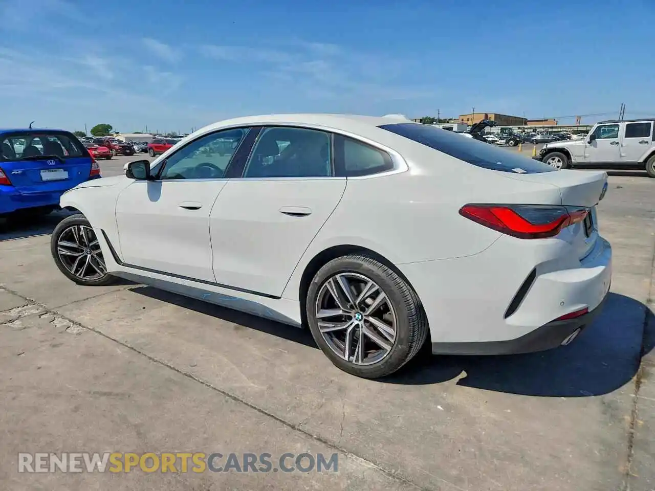2 fotografías del automóvil dañado WBA63AV09PFN36904 BMW 4 SERIES 2023