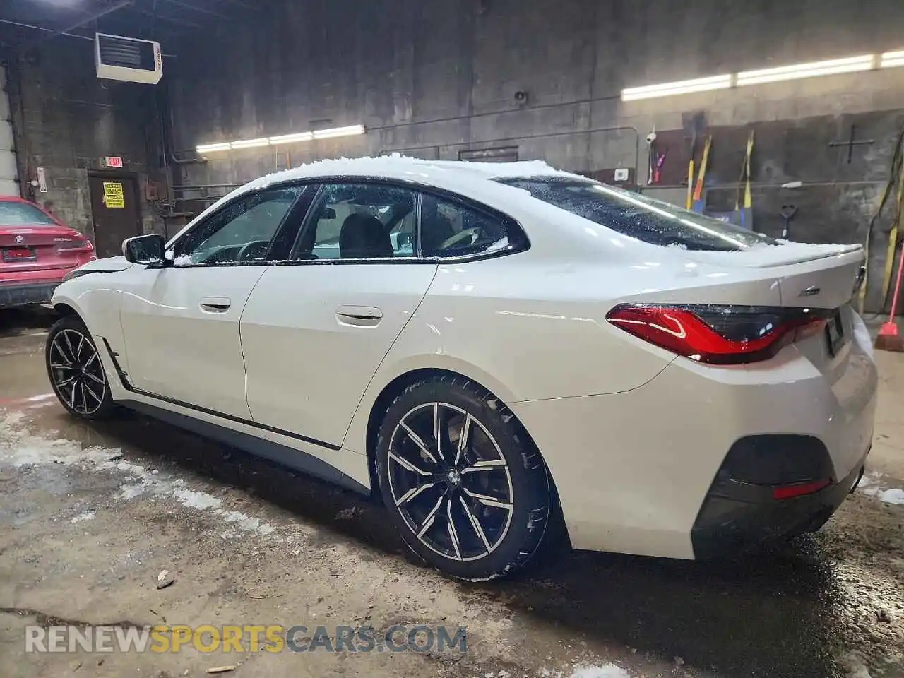 2 Photograph of a damaged car WBA73AV00PFM91923 BMW 4 SERIES 2023