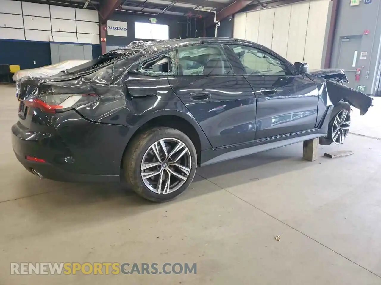 3 Photograph of a damaged car WBA73AV05PFP31905 BMW 4 SERIES 2023