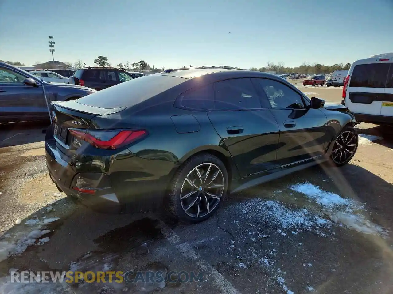 3 Photograph of a damaged car WBA73AV09PFN92782 BMW 4 SERIES 2023
