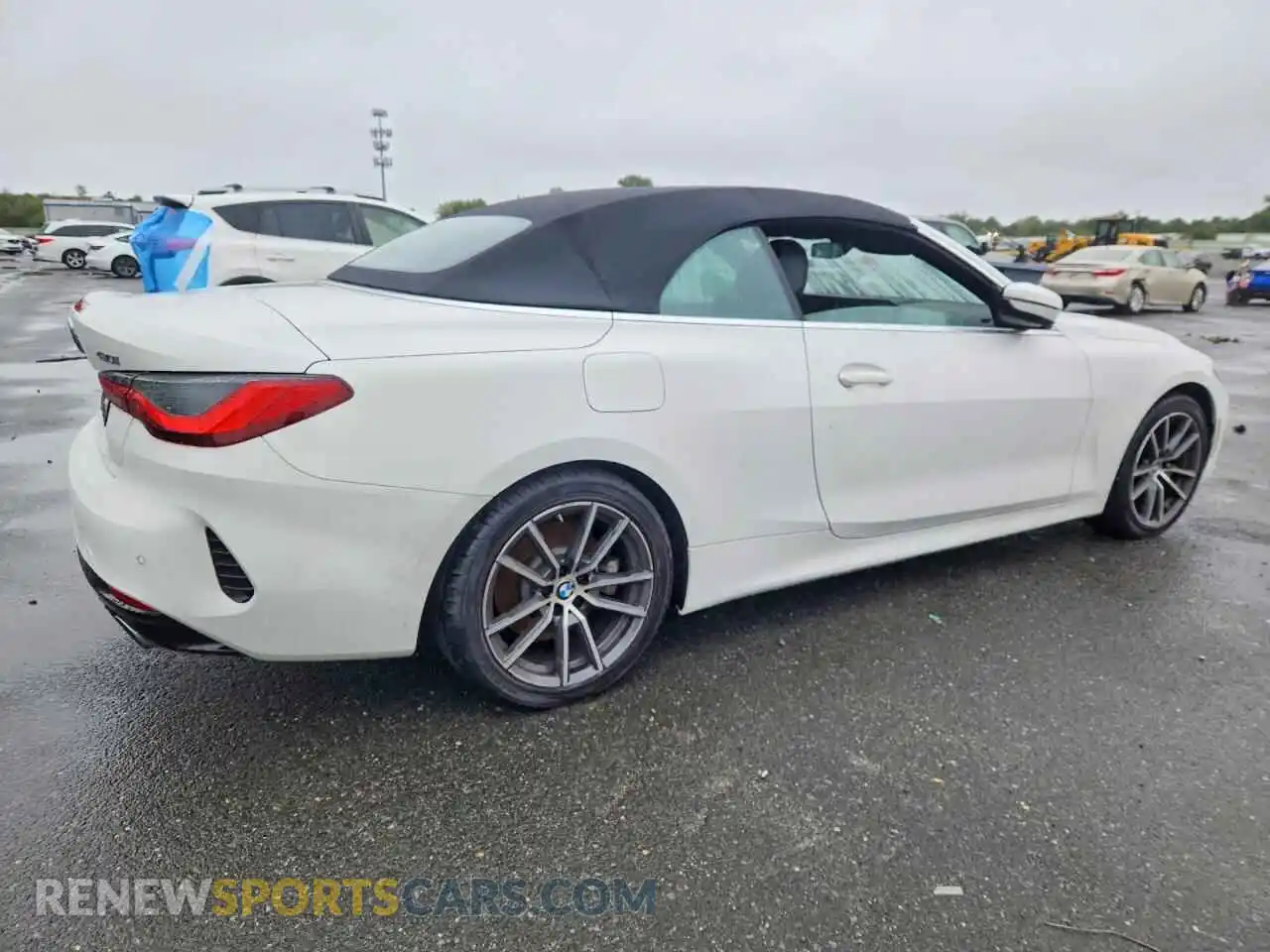 3 fotografías del automóvil dañado WBA43AT07RCN26855 BMW 4 SERIES 2024