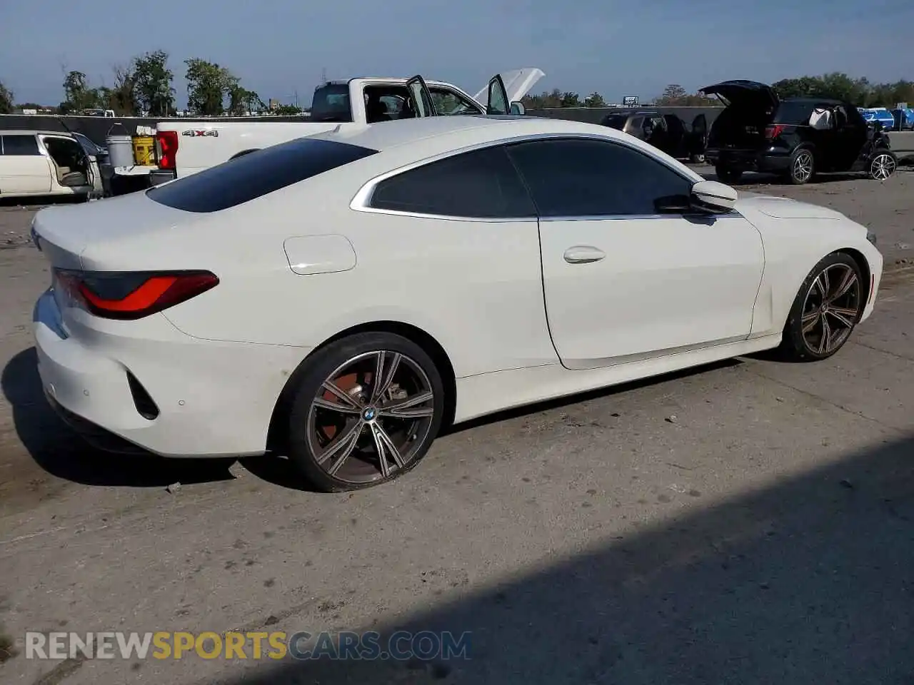 3 Photograph of a damaged car WBA53AP00RCN98723 BMW 4 SERIES 2024