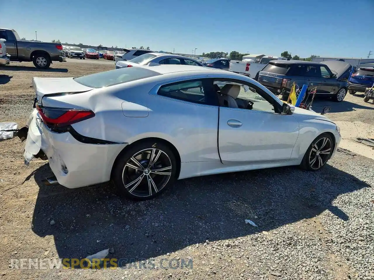3 Фотография поврежденного автомобиля WBA53AP06RCP27449 BMW 4 SERIES 2024