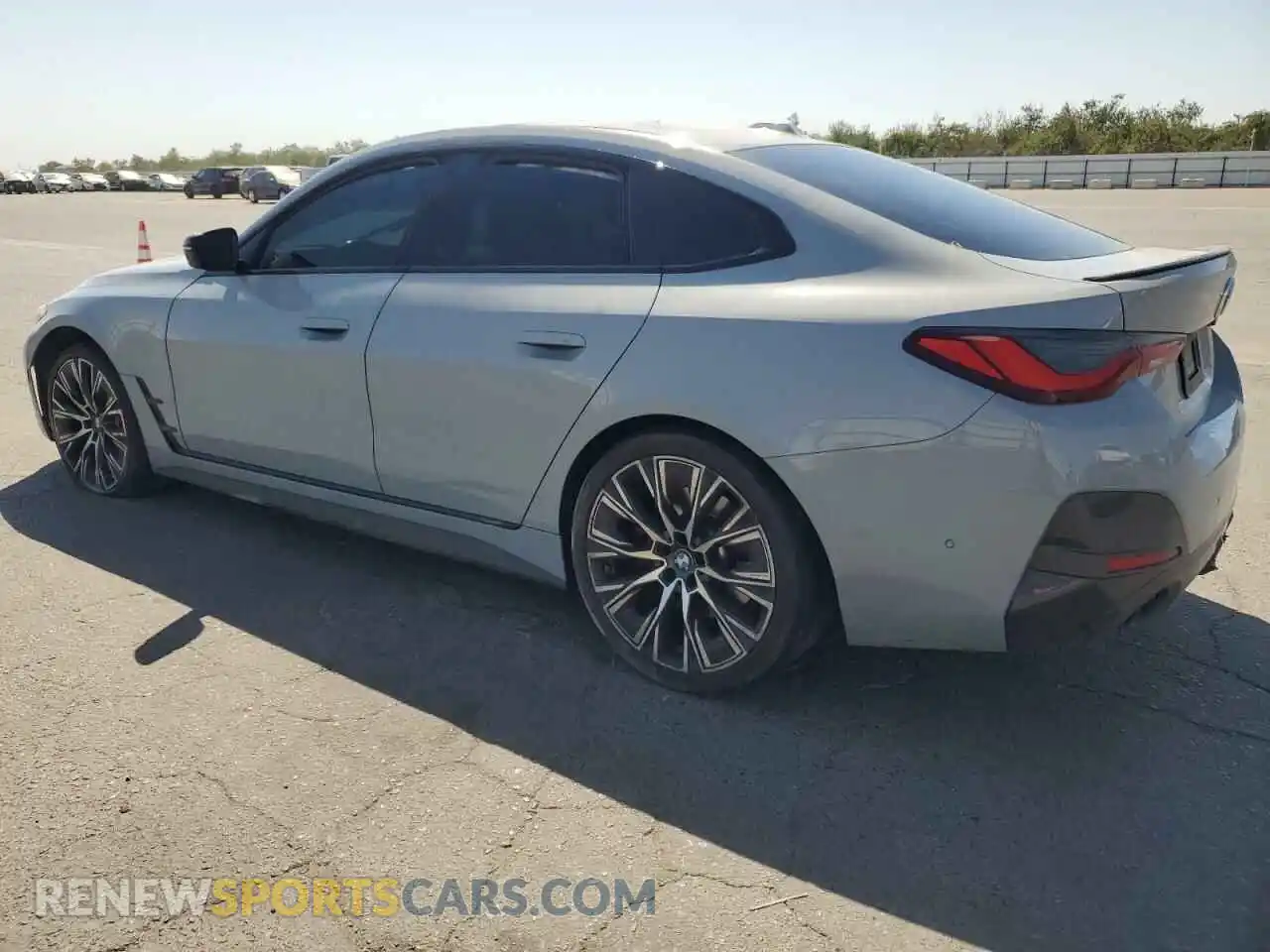 2 Photograph of a damaged car WBA63AV08RFP66999 BMW 4 SERIES 2024