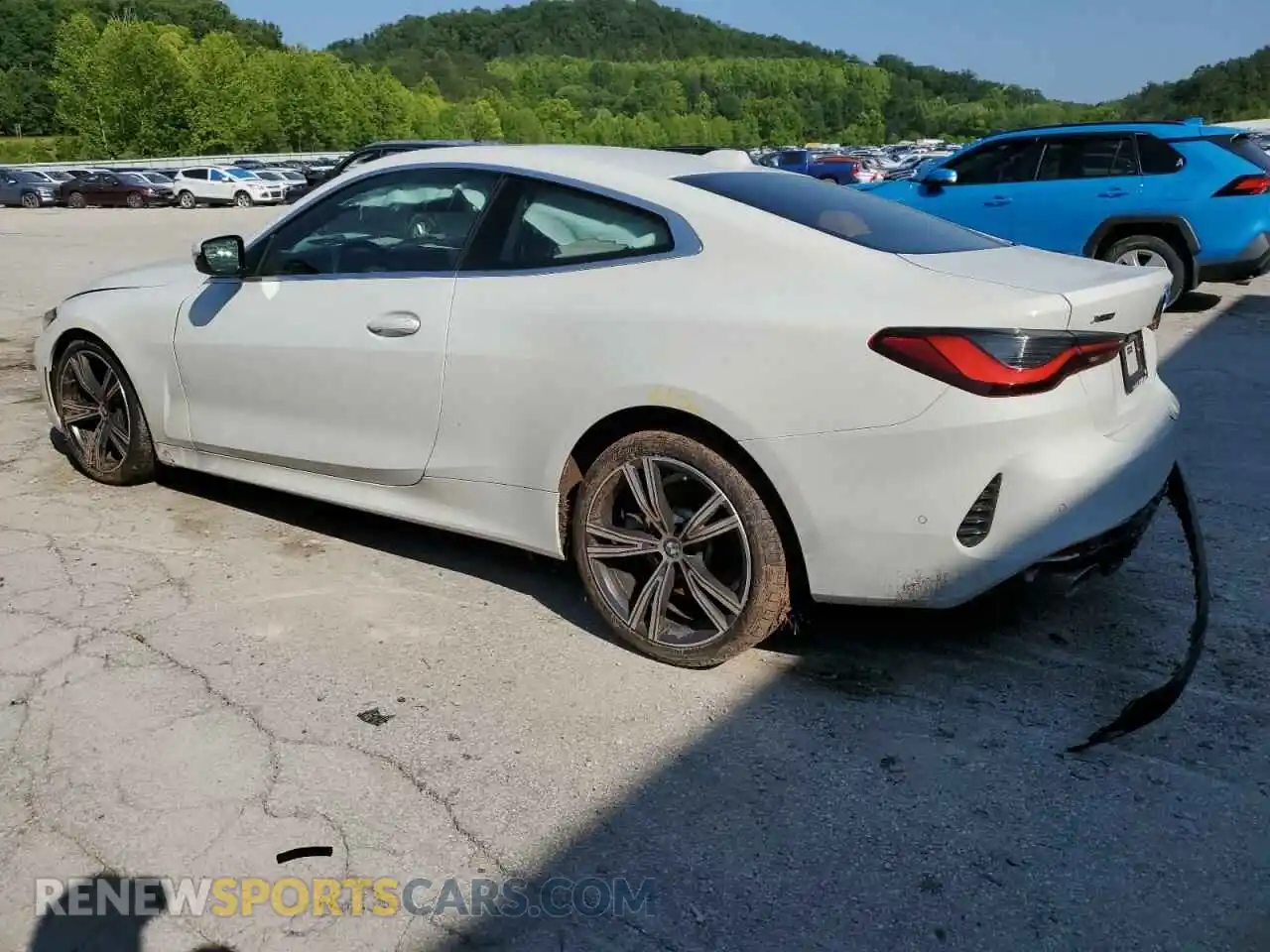 2 Photograph of a damaged car WBA73AP01RCR59322 BMW 4 SERIES 2024