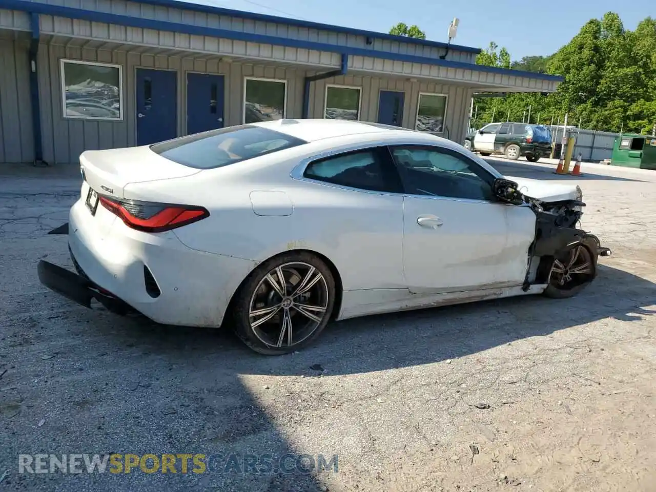 3 Photograph of a damaged car WBA73AP01RCR59322 BMW 4 SERIES 2024