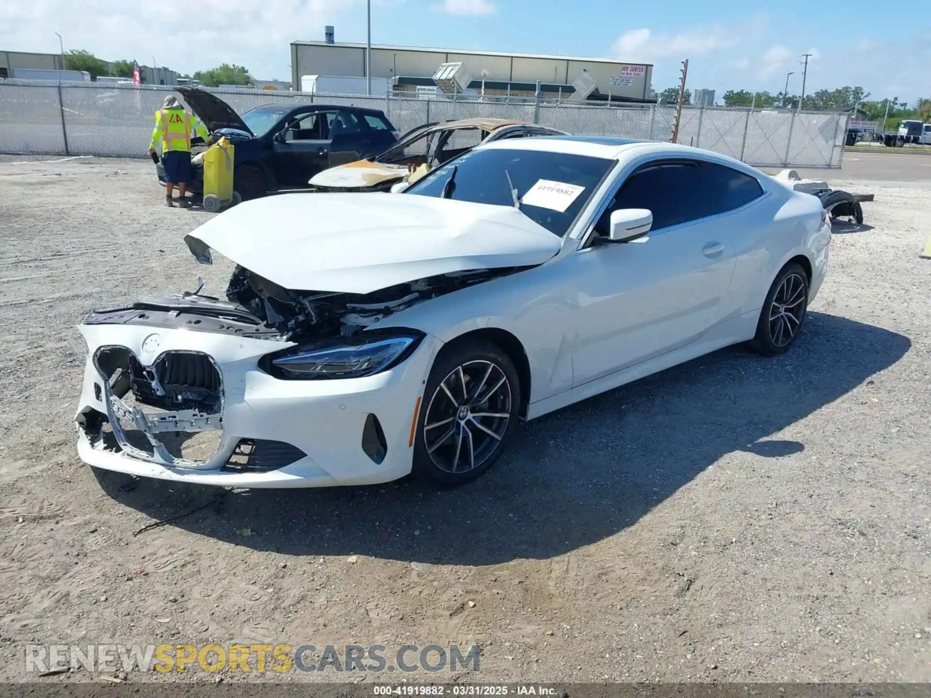 2 Photograph of a damaged car WBA73AP04RCN66897 BMW 4 SERIES 2024