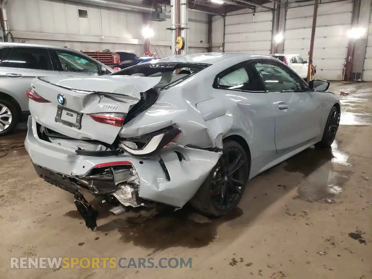3 Photograph of a damaged car WBA73AP05RCR62417 BMW 4 SERIES 2024