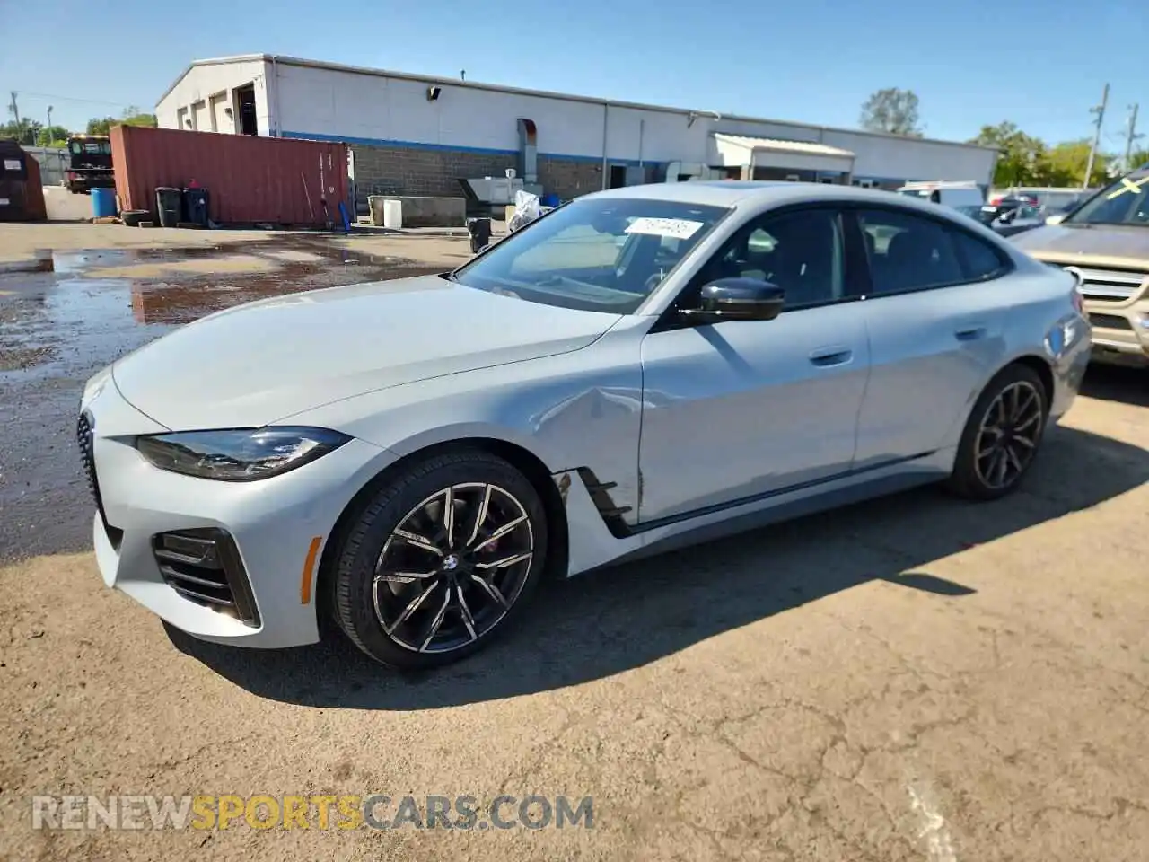1 fotografías del automóvil dañado WBA73AV05RFT40546 BMW 4 SERIES 2024