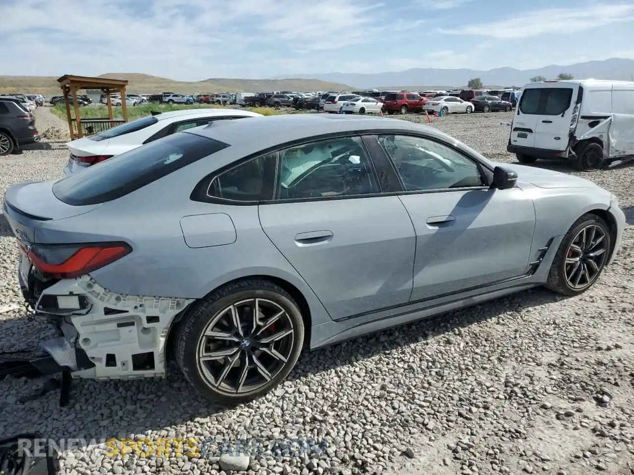 2 Photograph of a damaged car WBA73AV06RFP78458 BMW 4 SERIES 2024