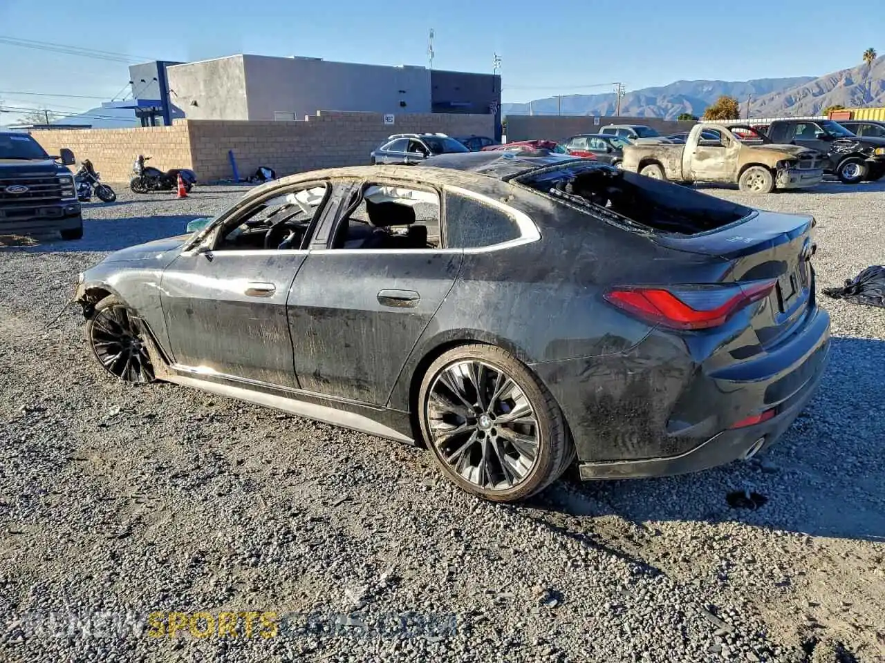 2 Photograph of a damaged car WBA23FB01SFU53332 BMW 4 SERIES 2025