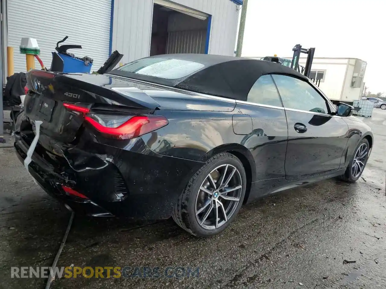 3 Photograph of a damaged car WBA33DB02SCT66047 BMW 4 SERIES 2025