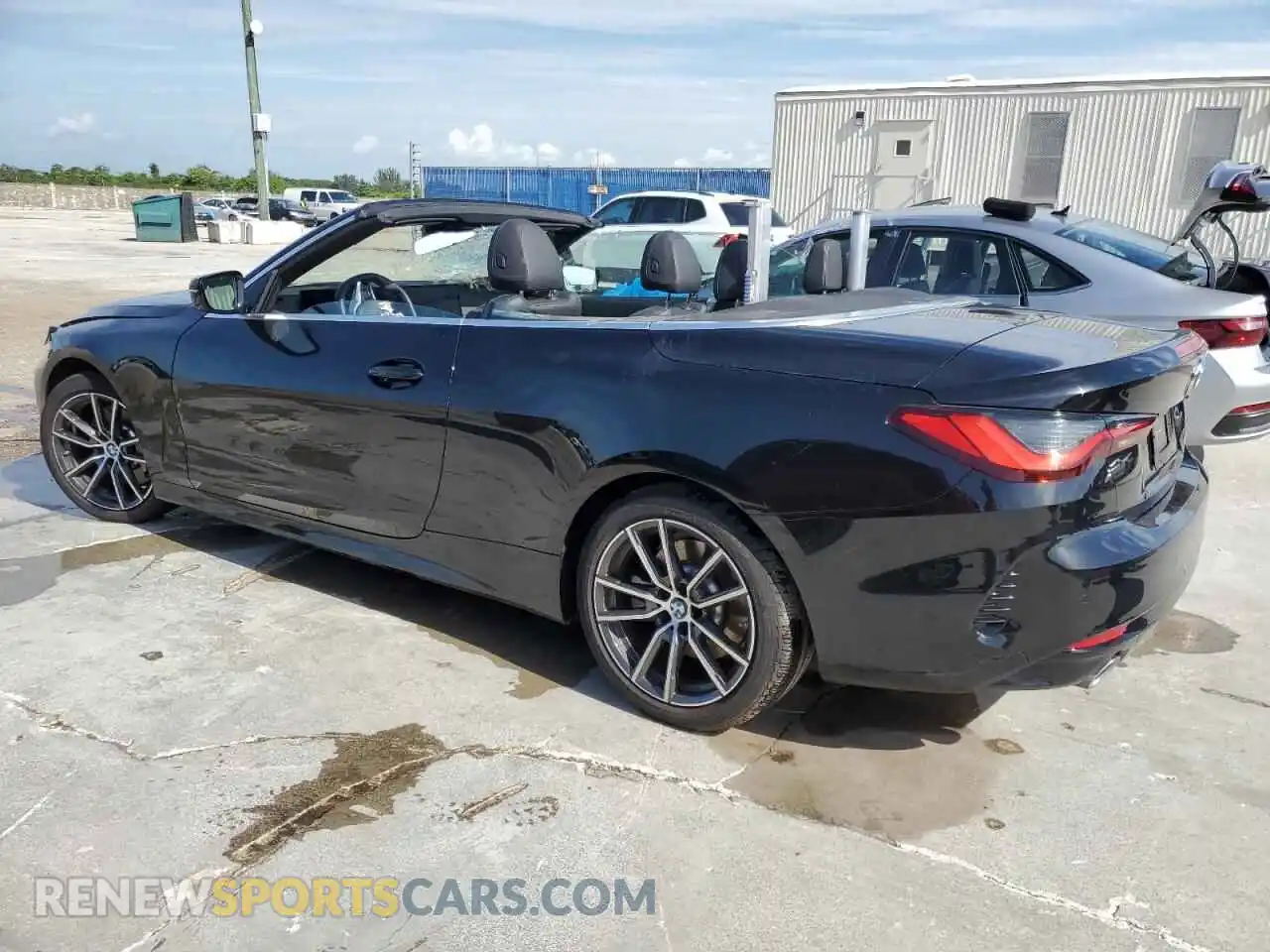 2 Photograph of a damaged car WBA33DB08SCU55220 BMW 4 SERIES 2025