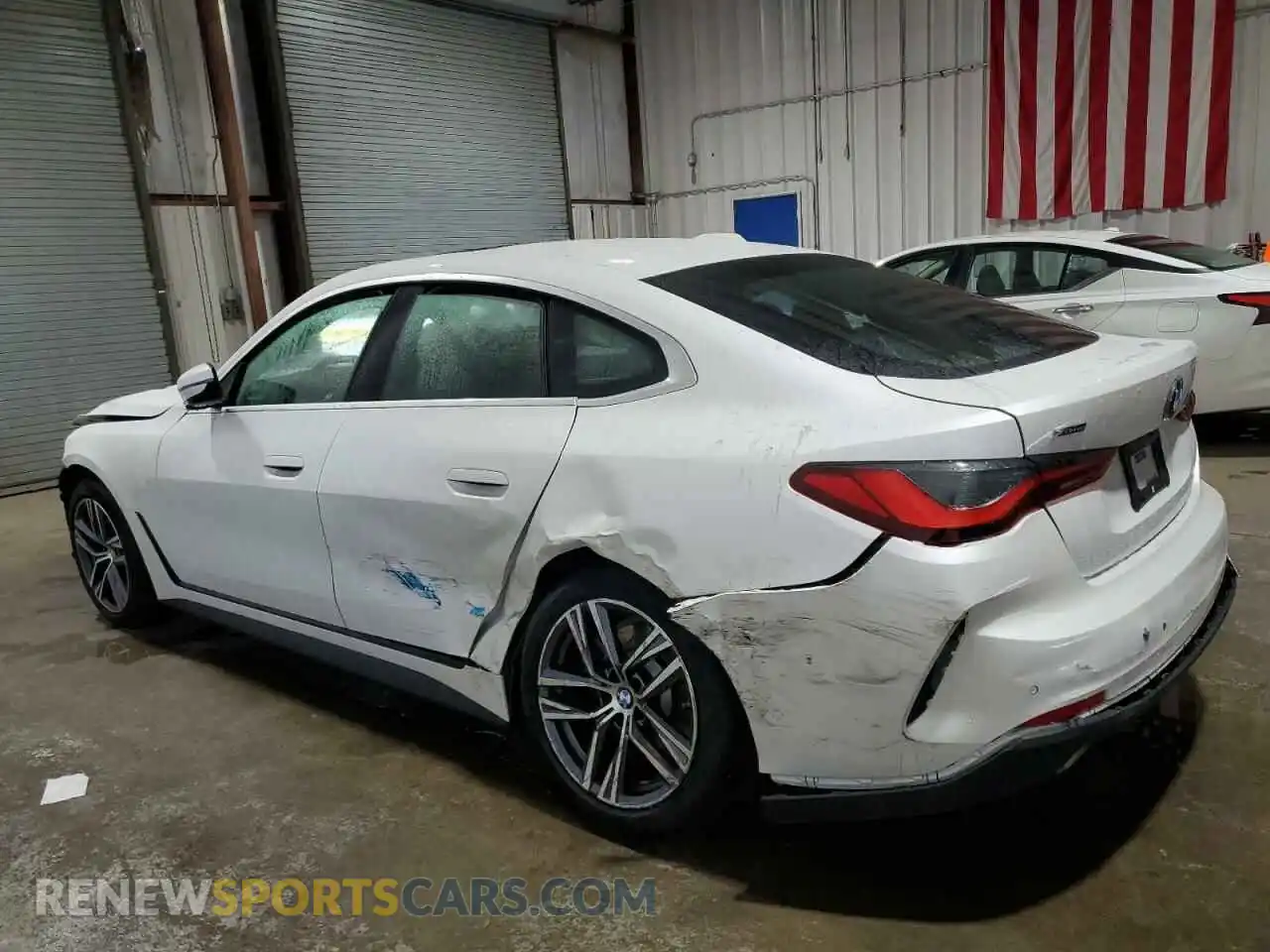 2 Photograph of a damaged car WBA33FB09SFU72747 BMW 4 SERIES 2025
