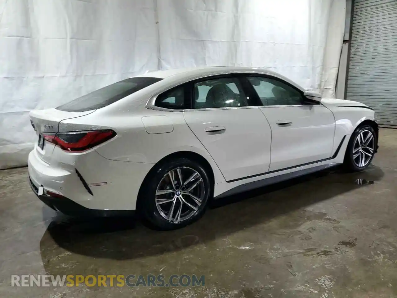 3 Photograph of a damaged car WBA33FB09SFU72747 BMW 4 SERIES 2025