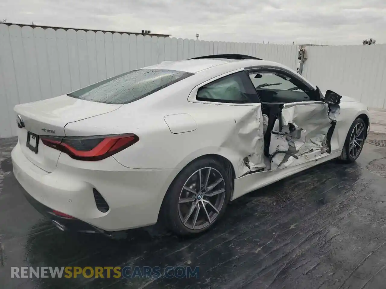 3 Photograph of a damaged car WBA43DA05SCS88840 BMW 4 SERIES 2025