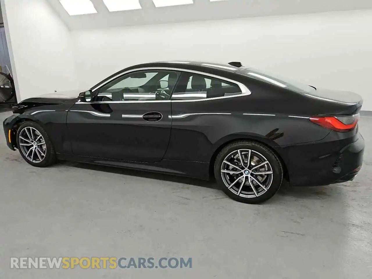 2 Photograph of a damaged car WBA43DA05SCT00064 BMW 4 SERIES 2025
