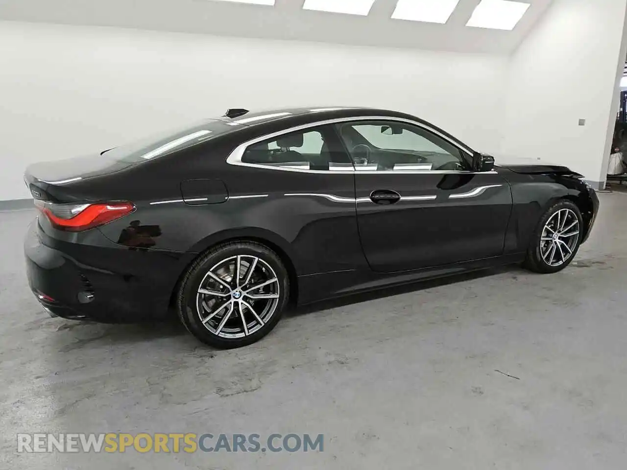 3 Photograph of a damaged car WBA43DA05SCT00064 BMW 4 SERIES 2025