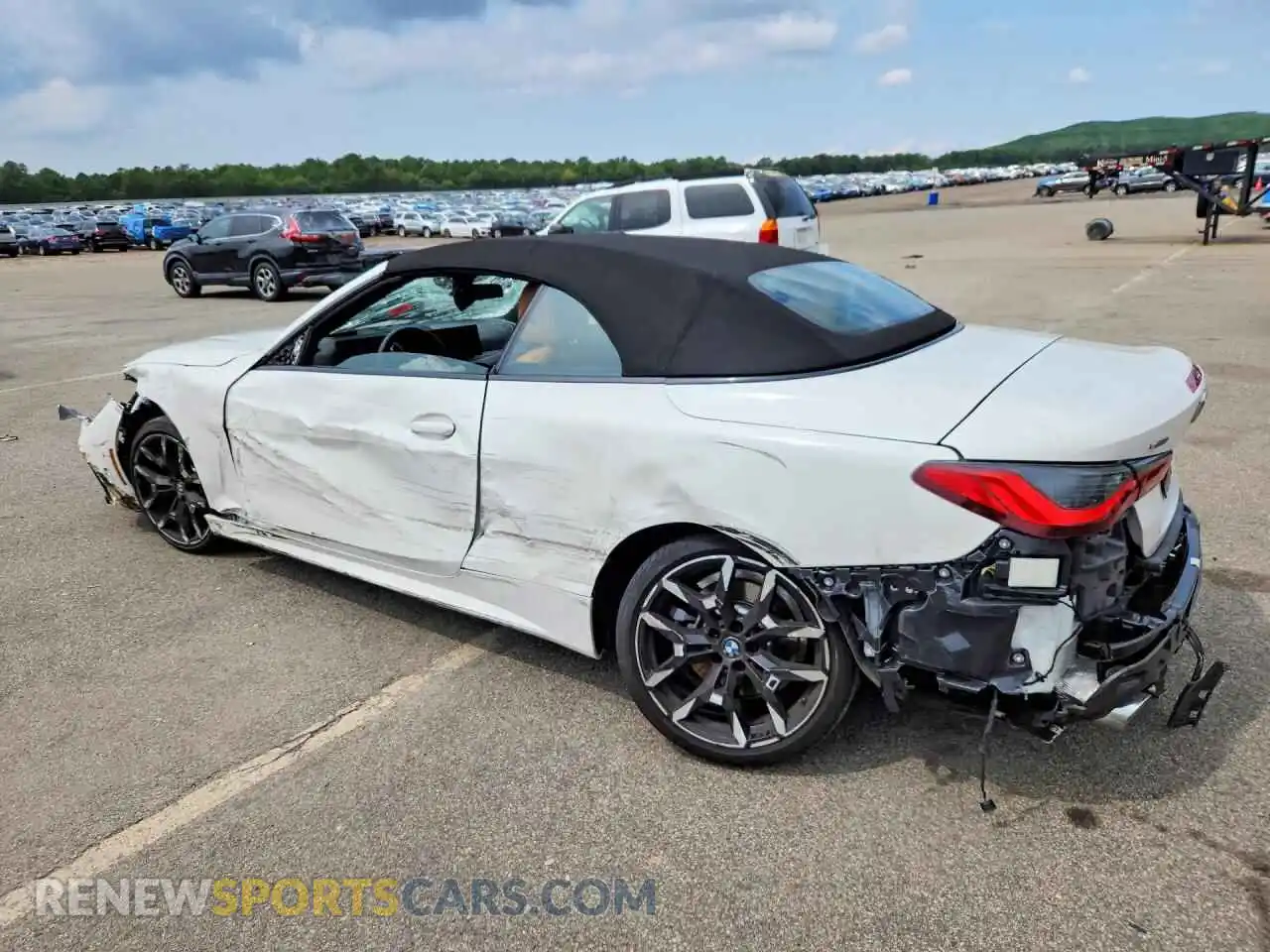 2 Photograph of a damaged car WBA53DB09TCV96615 BMW 4 SERIES 2026