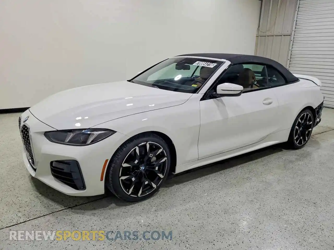 1 Фотография поврежденного автомобиля WBA33DB03VCY50068 BMW 4 SERIES 2027