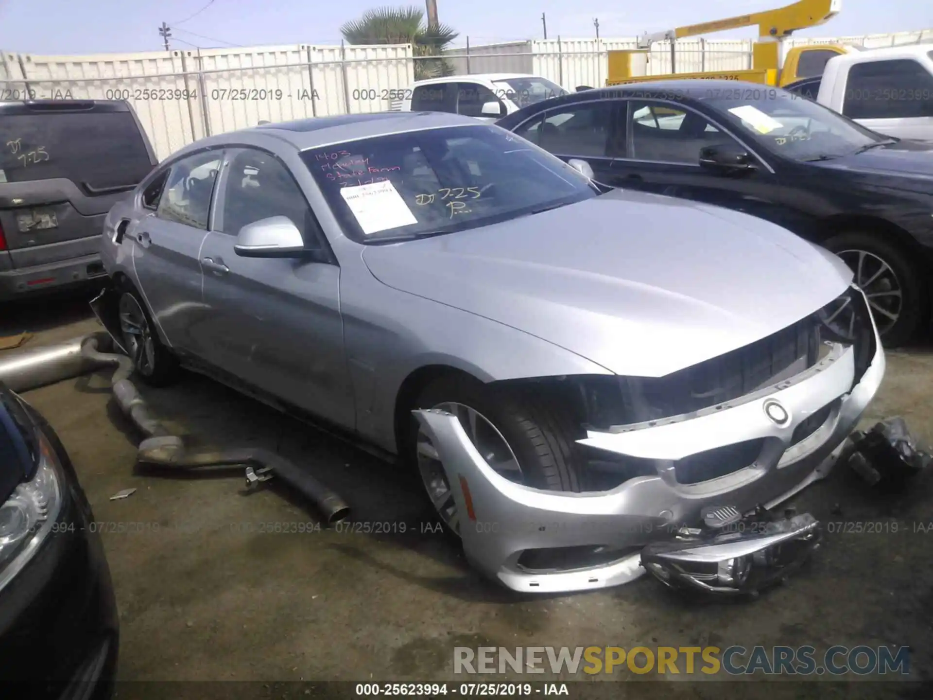 1 Photograph of a damaged car WBA4J1C5XKBM13351 BMW 430I 2019