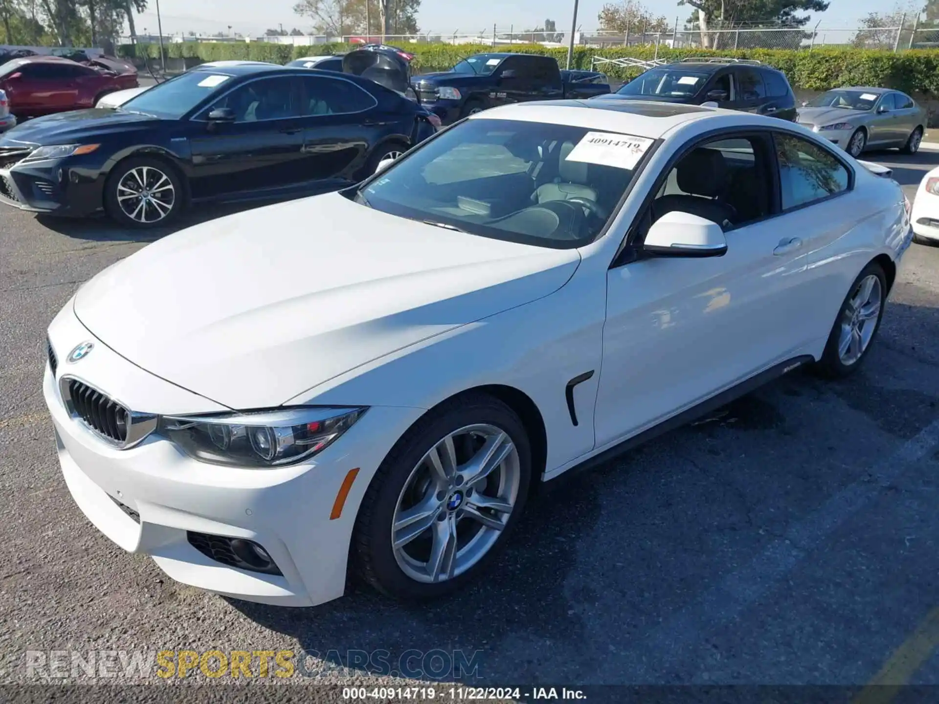 2 Photograph of a damaged car WBA4W3C58KAF91944 BMW 430I 2019