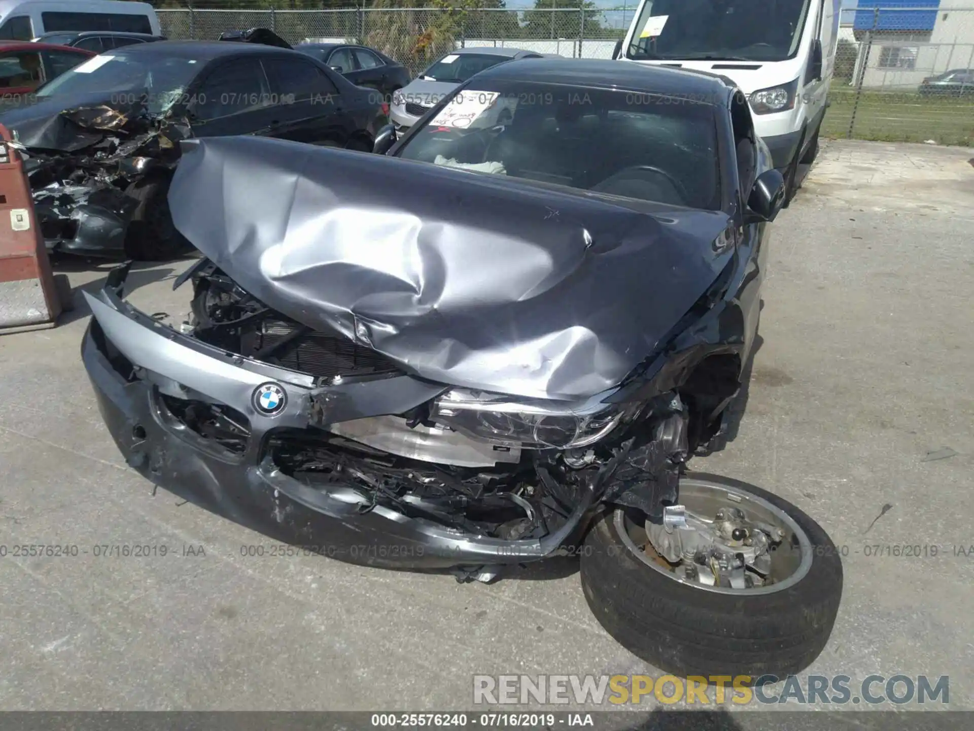 6 Photograph of a damaged car WBA4Z1C55KEE51757 BMW 430I 2019