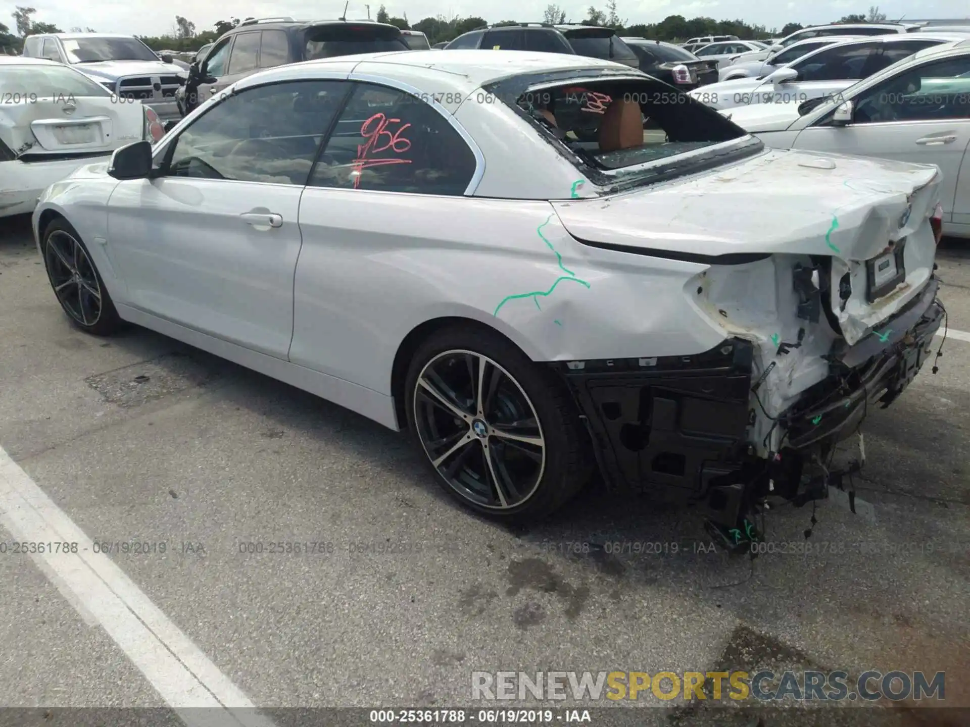 3 Photograph of a damaged car WBA4Z1C57KEE48973 BMW 430I 2019