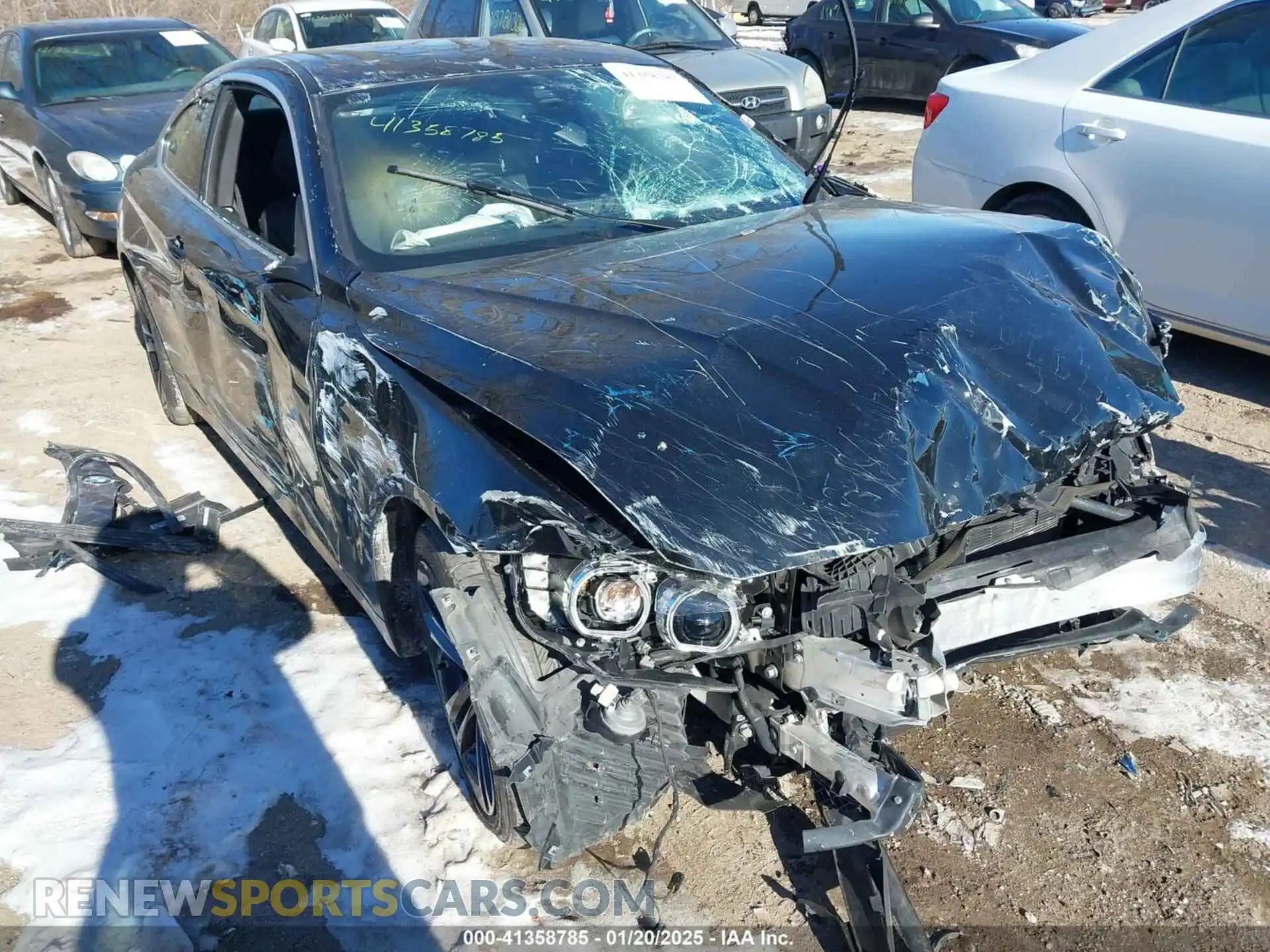 1 Photograph of a damaged car WBA4W5C03LFJ70943 BMW 430I 2020