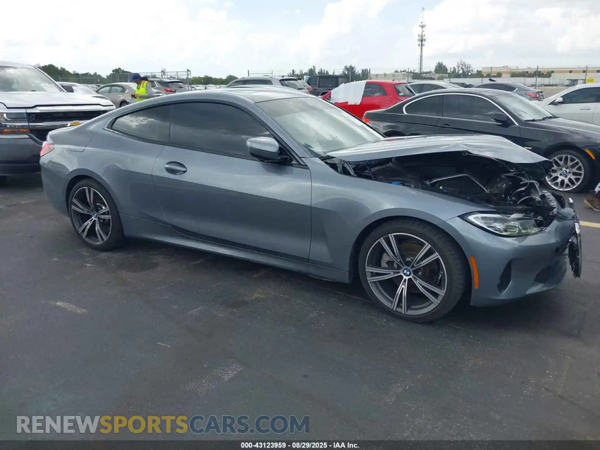 1 Photograph of a damaged car WBA53AP08MCG40051 BMW 430I 2021