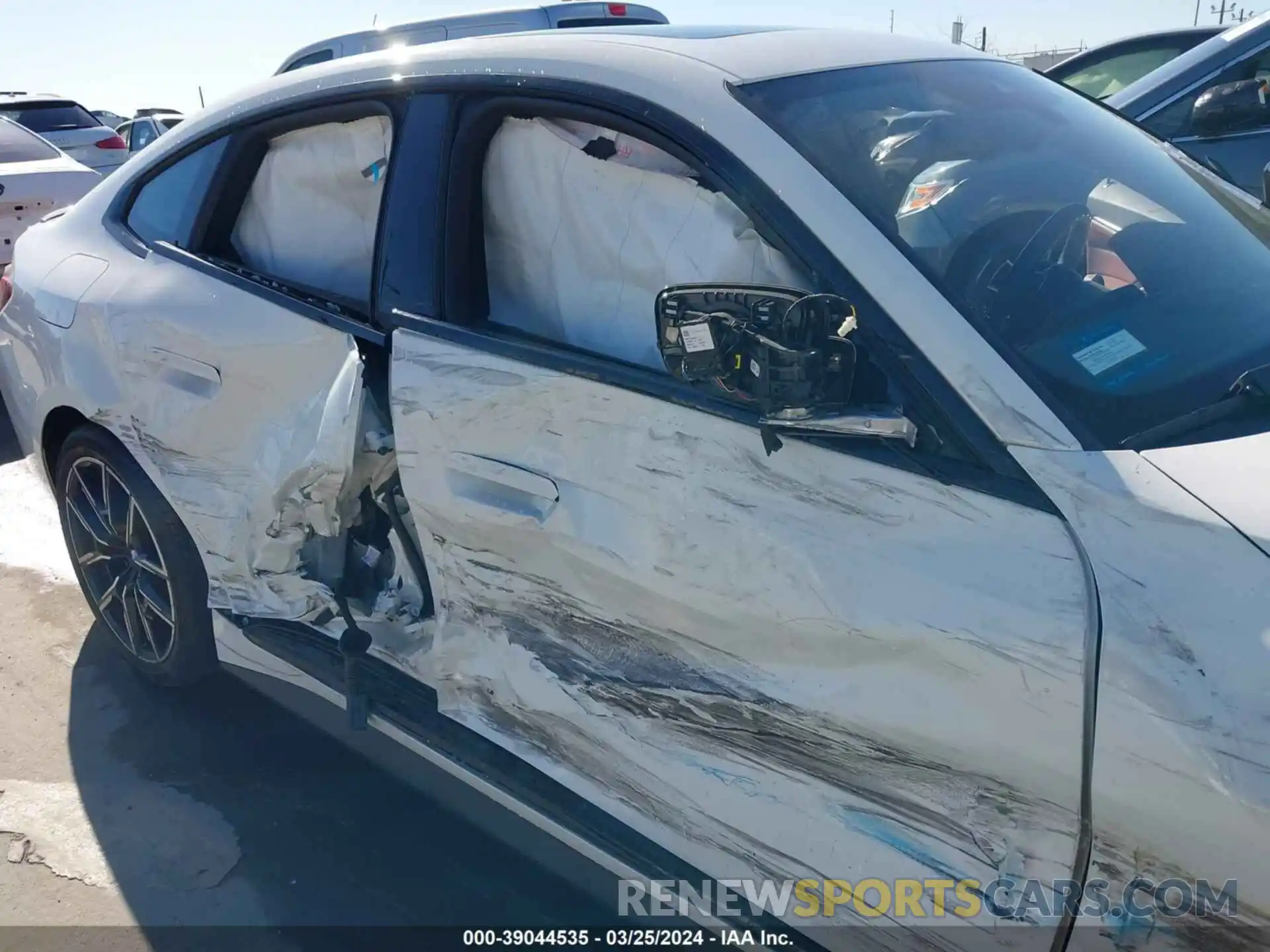 6 Photograph of a damaged car WBA63AV04PFP14024 BMW 430I 2023