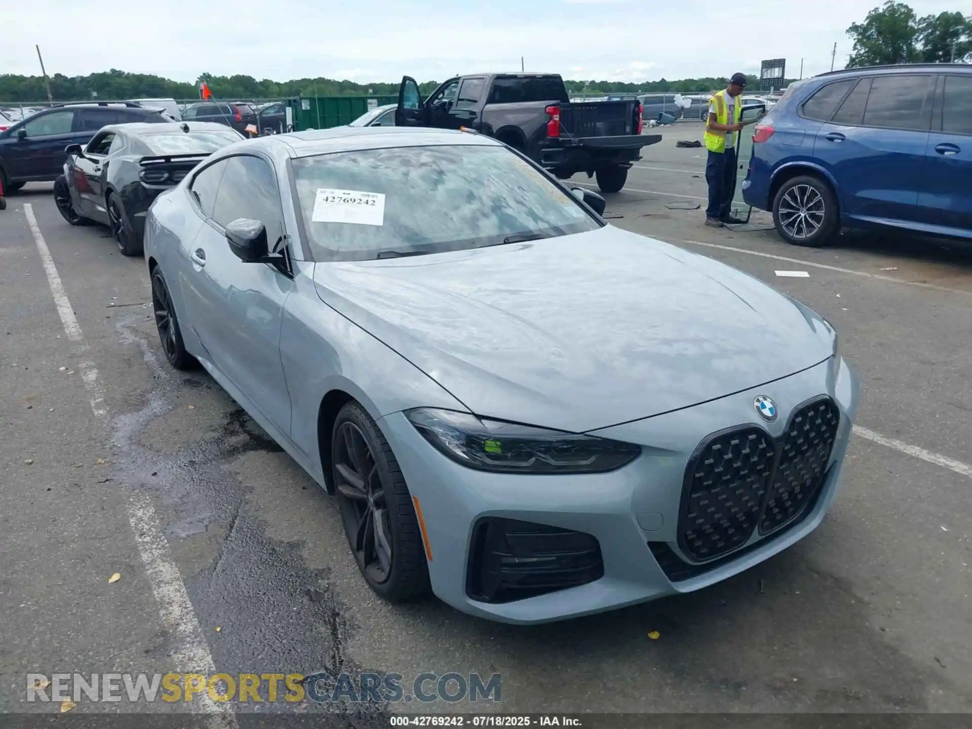 1 Photograph of a damaged car WBA73AP01PCL19401 BMW 430I 2023