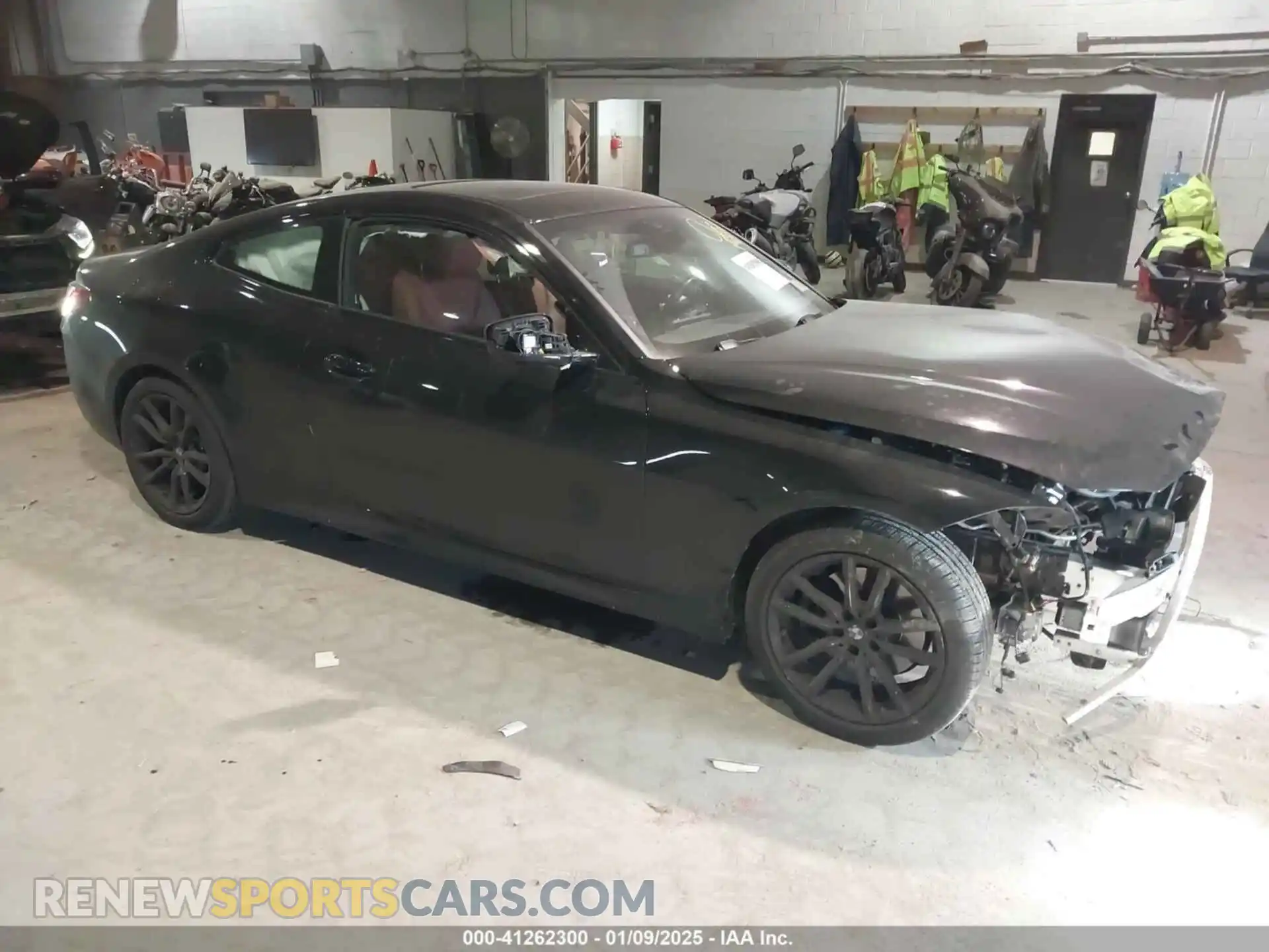 1 Photograph of a damaged car WBA73AP03PCM88979 BMW 430I 2023